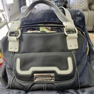 Tignanello Leather Women's Shoulder Bag/Tote. Black & Cream.